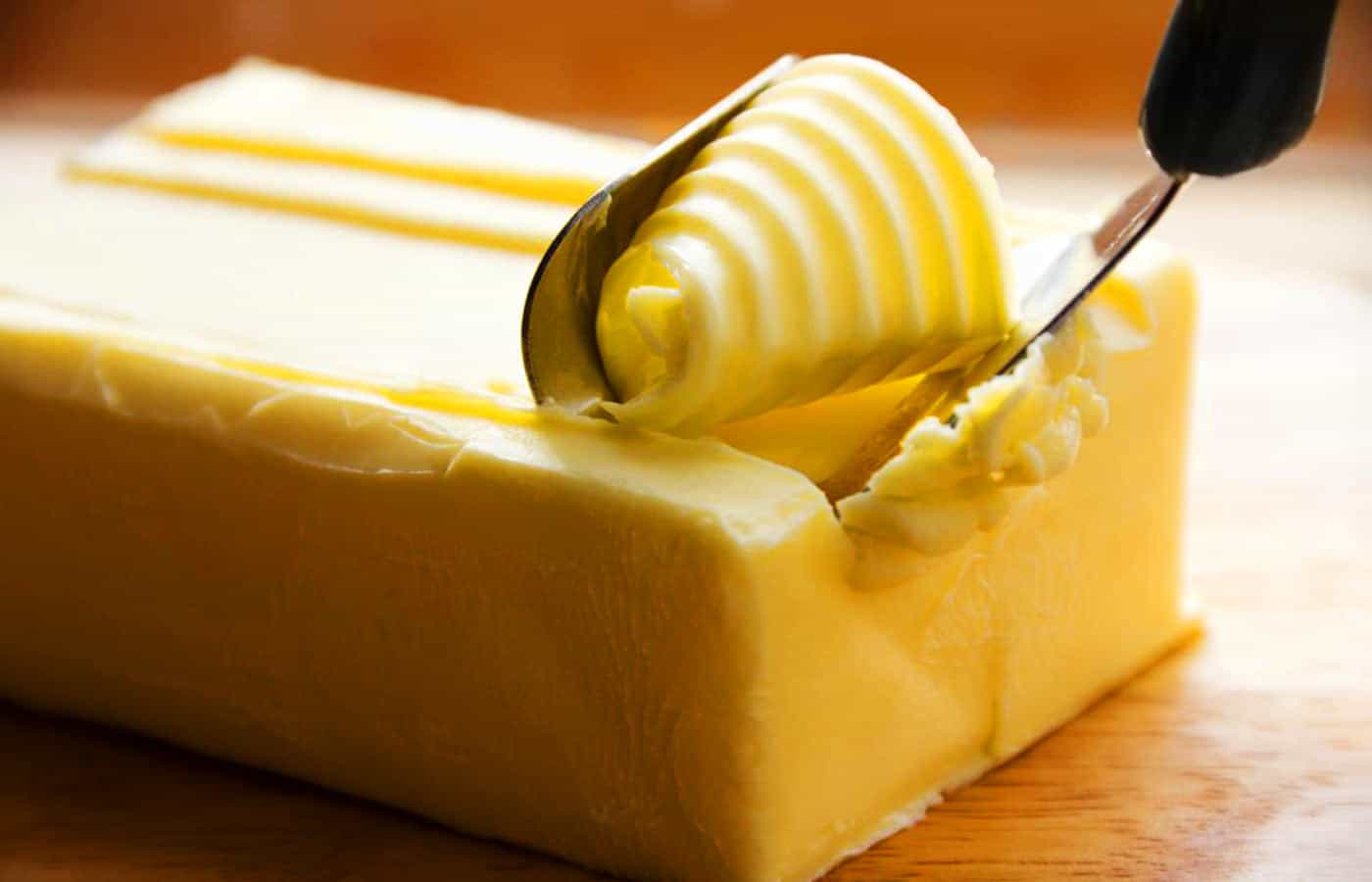 Torta-de-Cebola-com-Bacon-007-Manteiga