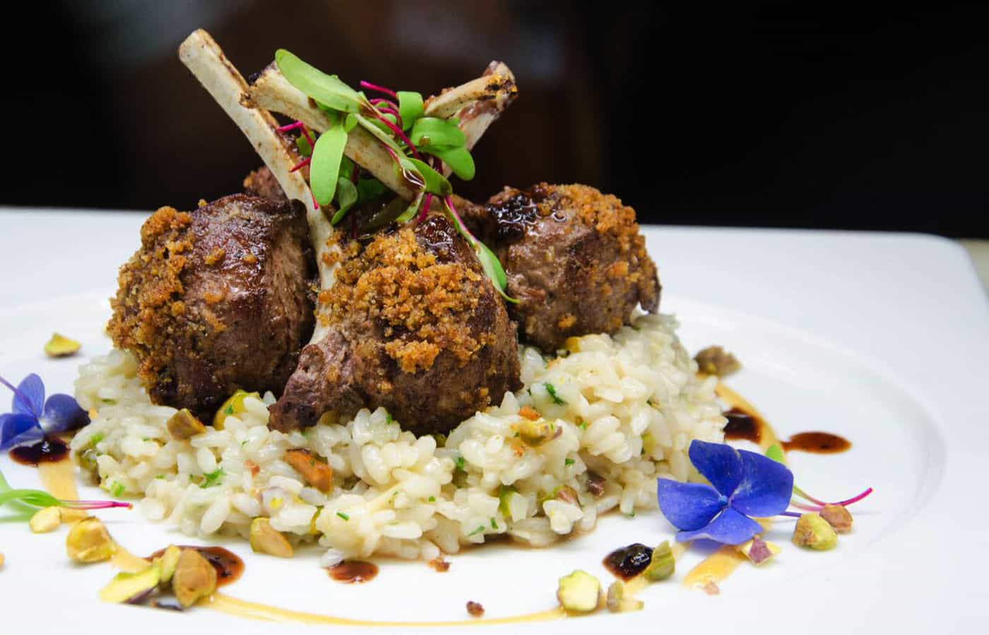 Aleixo - 014 - Carré de Cordeiro com Risoto de Pistache