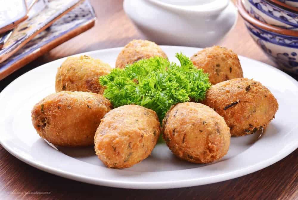 rancho_portugues_004_bolinhos_de_bacalhau