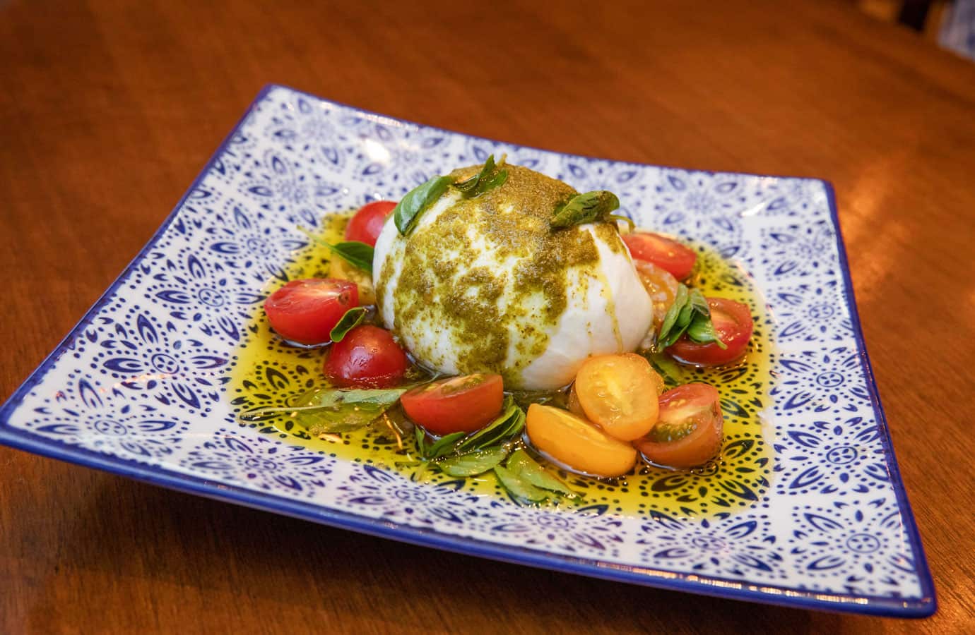 emporio_do_tuga_019_burrata_caprese