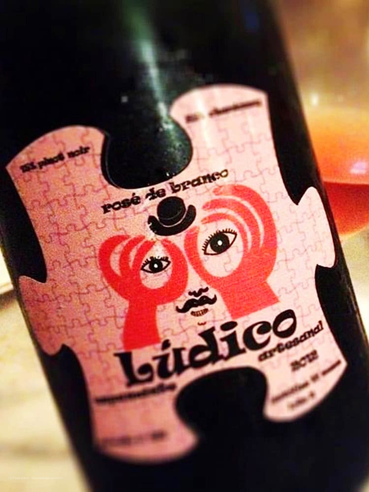 Brazucas de Garagem - 005 - Arte da Vinha Espumante Lúdico 2012