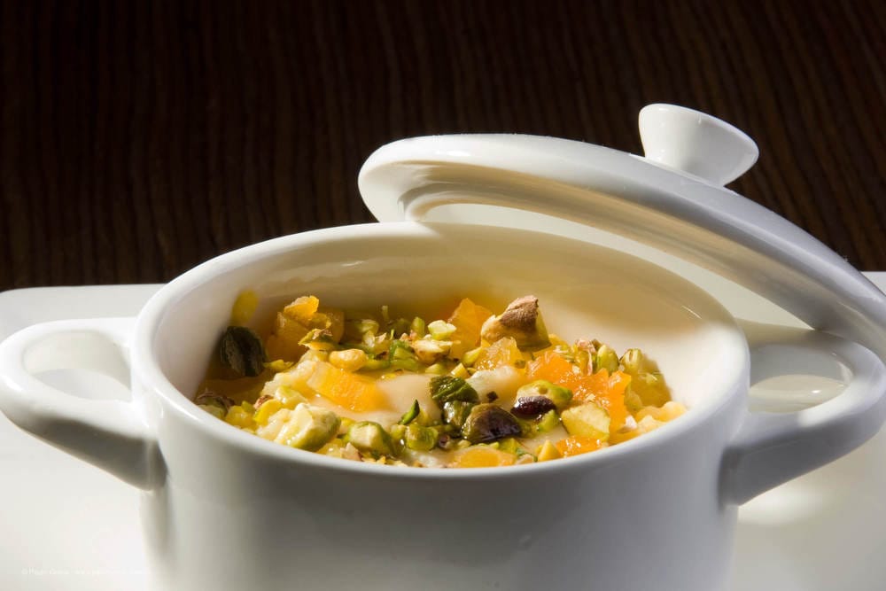 Polenta Rústica com Gorgonzola, Damascos Secos e Pistache - Foto: Tadeu Brunelli