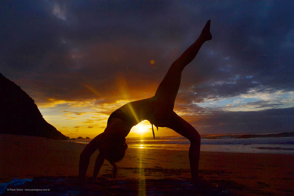 Yoga ao por do sol