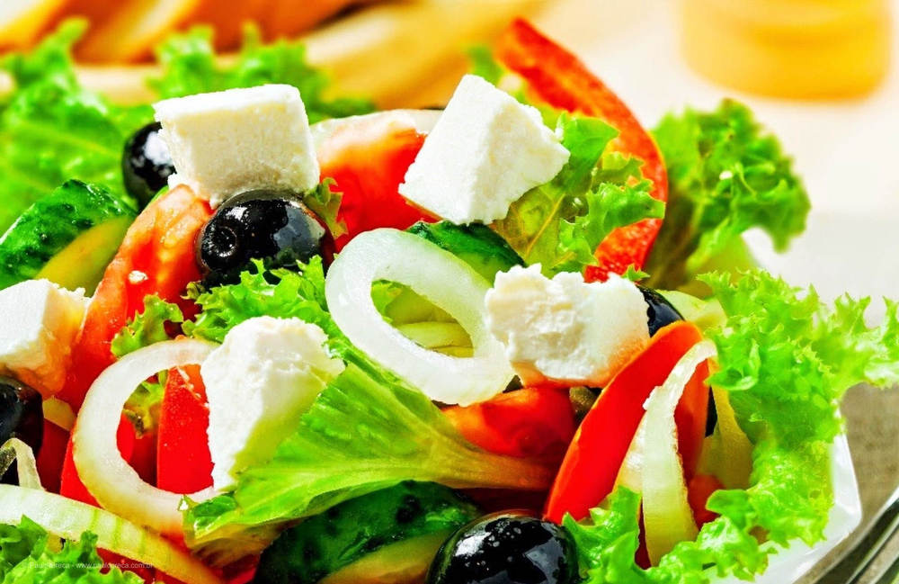 Prato colorido = alimentação balanceada