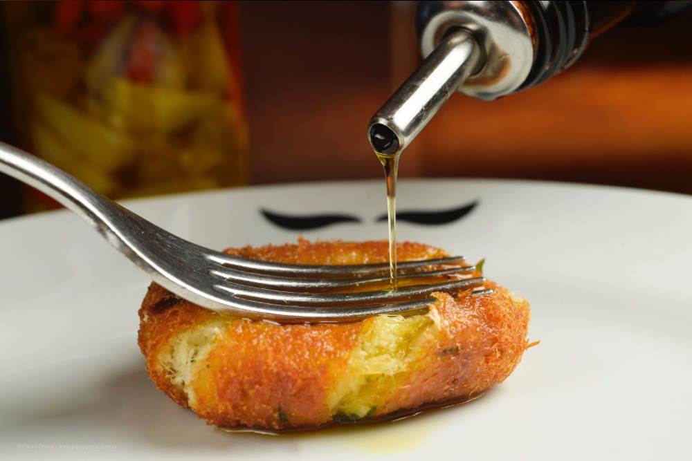 Adegão Português – Bolinho de bacalhau - Fotos Bruno Lima