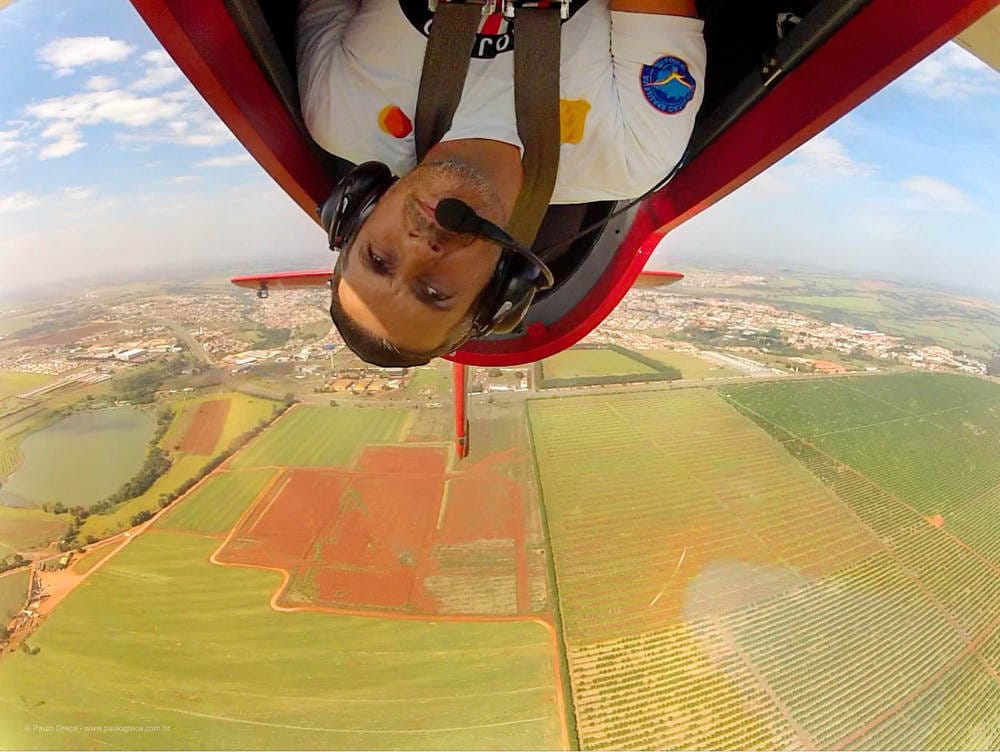 Ultraleve acrobático